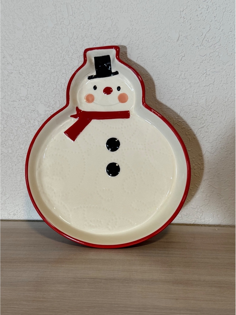 Hallmark Snowman Ceramic Serving Plate - Dishwasher and Microwave Safe
